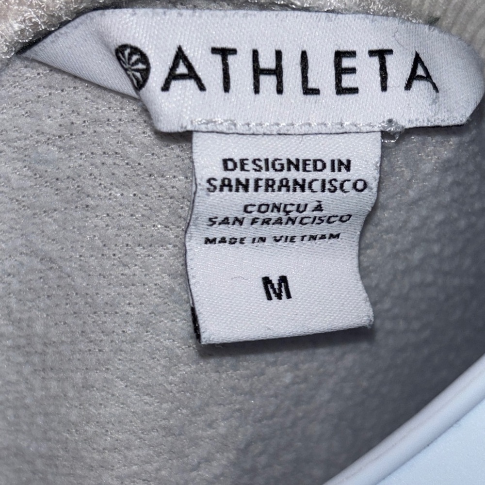 Athleta  V-Neck Top - Picture 7 of 7